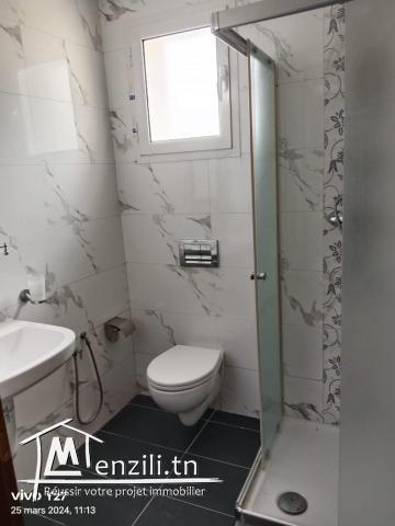 Appartement S+3 en excellent état