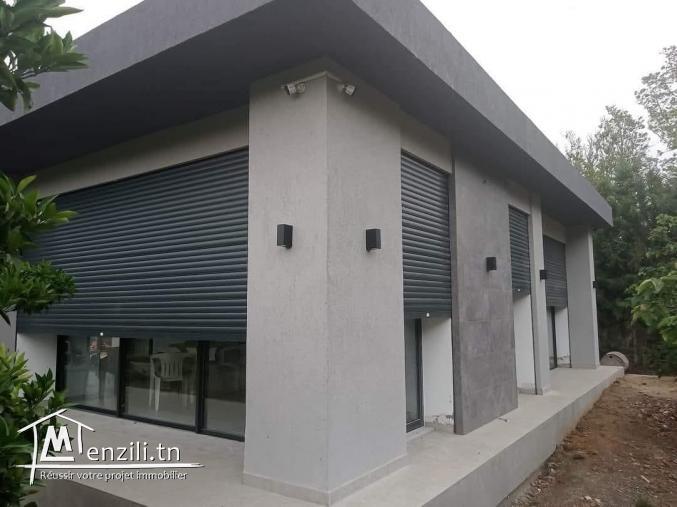 Ferme à Manzel Bouzelfa