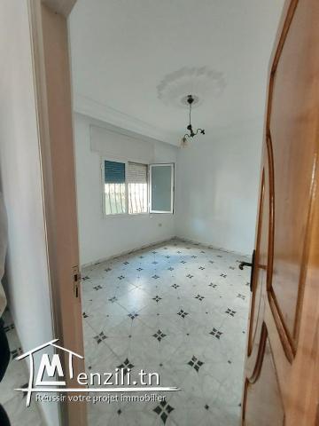 Une bâtiment a vendre