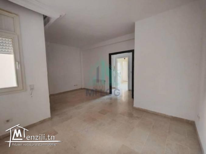 Un Appartement S2 de 110 m² à Rades