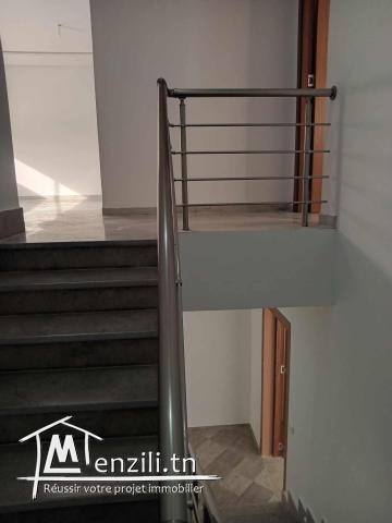 فيلا حديثة بحي الهضاب