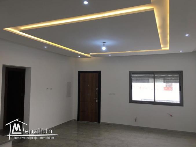 فيلا حديثة بحي الهضاب