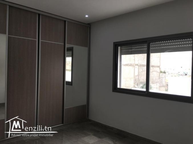 فيلا حديثة بحي الهضاب