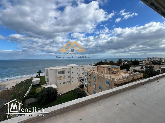 A vendre Penthouse S+4 vue de mer