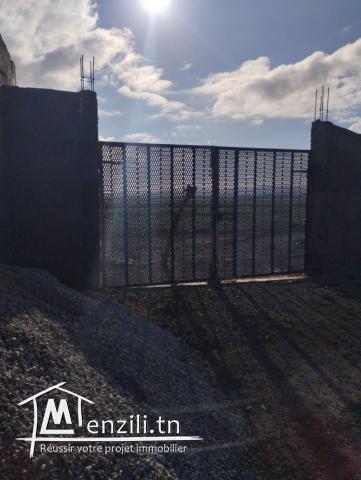 À vendre : Terrain de 2025 m²