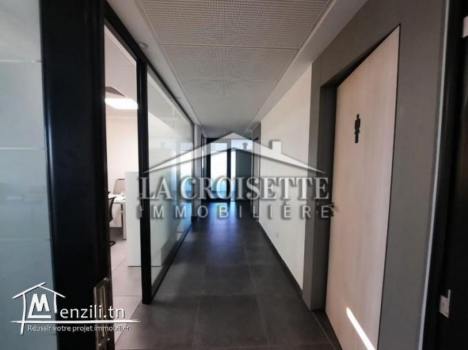 Immeuble bureautique de prestige au Lac 3 MBL0130