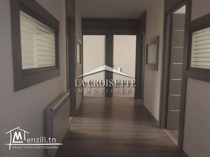 Bureau H+4 aux Berges du Lac 1 MBL0331