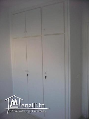 A vendre Appartement S+3 Salons plus trois chambres Neuf à Manouba Ville 99425253