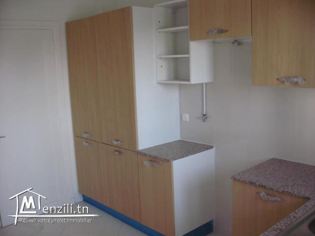 A vendre Appartement S+3 Salons plus trois chambres Neuf à Manouba Ville 99425253