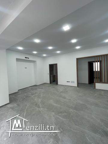 bureau s+2 a louer à Alain savary