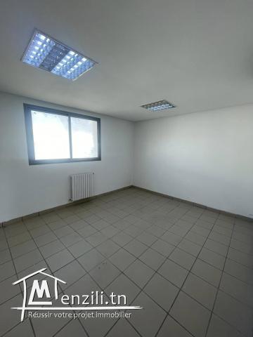 immeuble bureautique a louer à Montplaisir