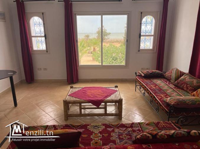 Jolie villa style djerbienne 3 suites avec piscine située sur la zone touristique