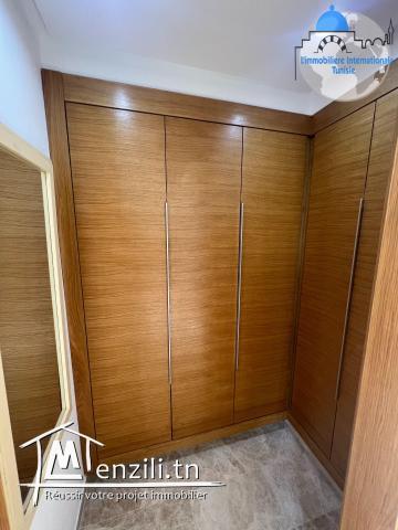 A louer sublime Penthouse meublé à khzema