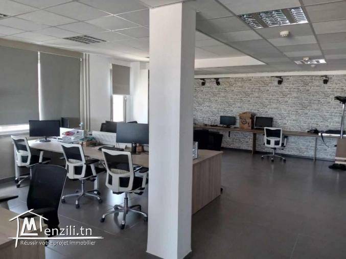 Super Bureau 471 m² très haut standing au lac 3 kram
