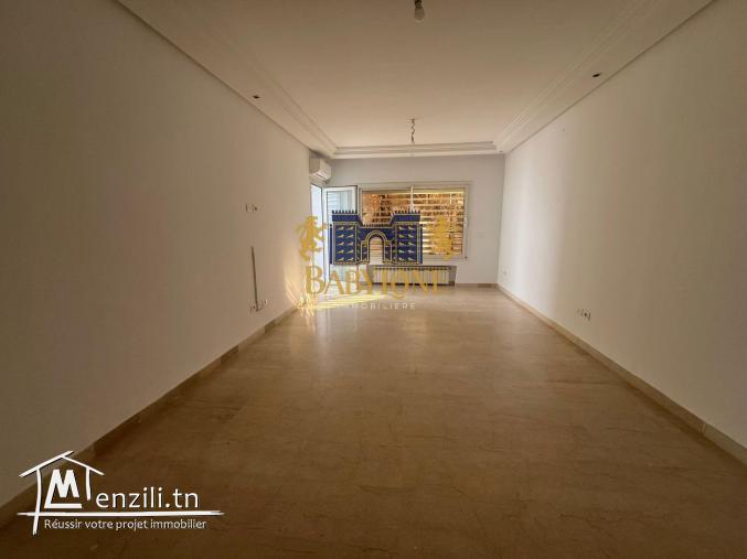 A louer un appartement en s3 aux jardins de Carthage