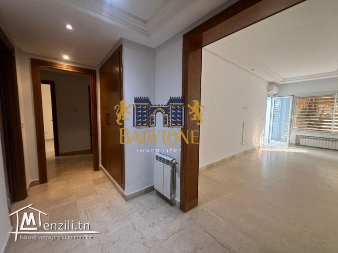 A louer un appartement en s3 aux jardins de Carthage