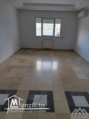 Appartement de 105 m2 à Ghazela