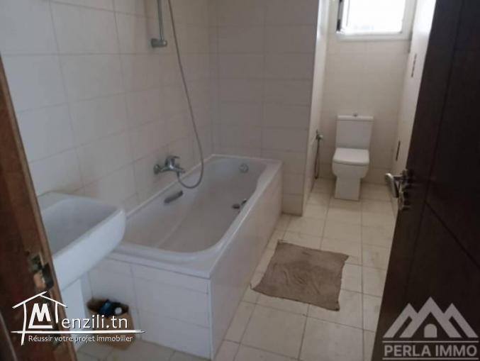 Appartement de 105 m2 à Ghazela