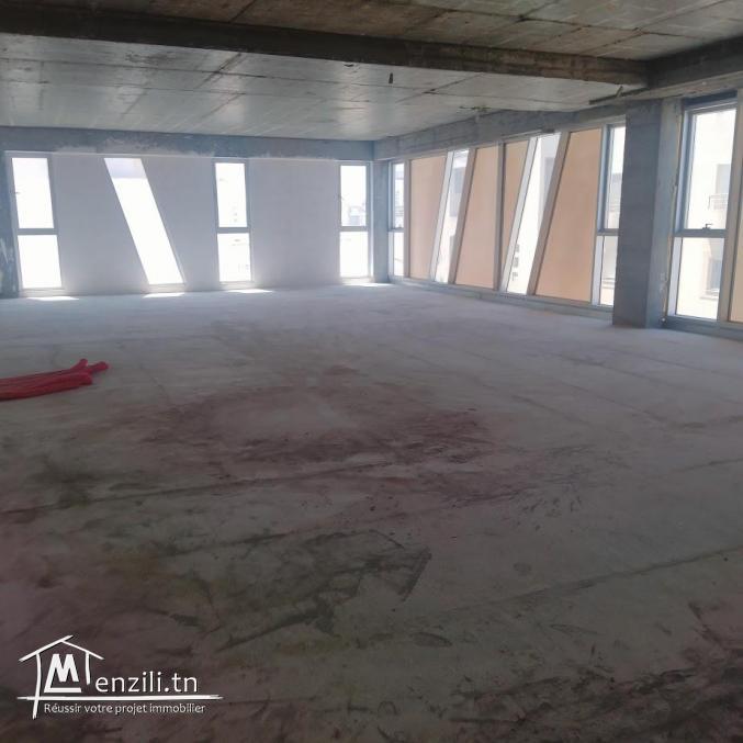 Immeuble neuf 2850 m² haut standing au lac 2