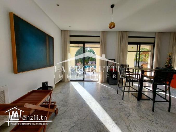 Villa S+5 avec piscine à Gammarth MVL0239