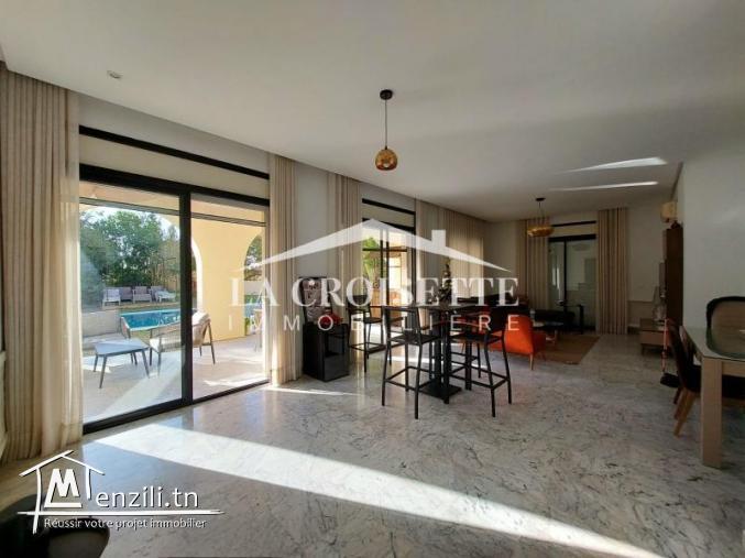 Villa S+5 avec piscine à Gammarth MVL0239