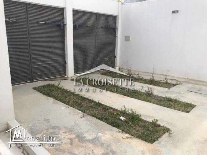 Un triplex S+5 avec piscine à Gammarth ZTRL0012