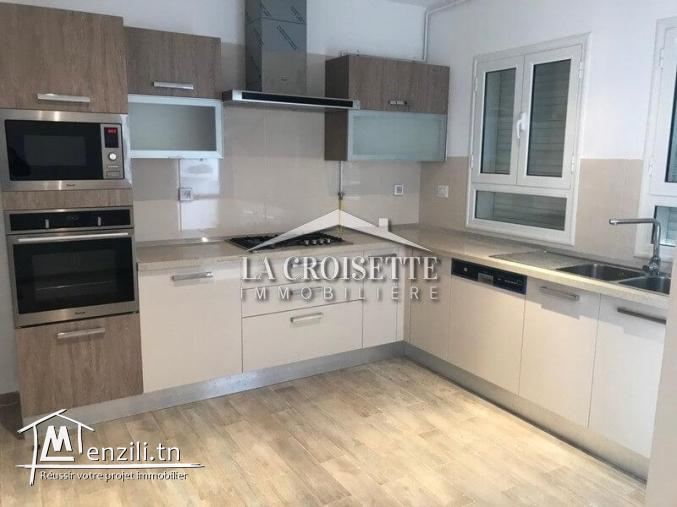 Un triplex S+5 avec piscine à Gammarth ZTRL0012