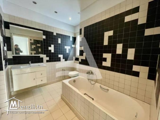 Appartement S3 à vendre à la Marsa