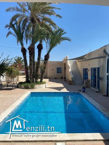 Location Villa avec piscine Dar Khadouja à Erriadh