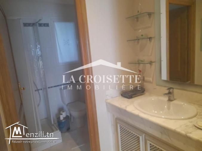 Appartement S+4 avec terrasse à La Marsa MAV1804