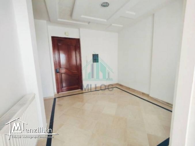 Un Apparemment S2 de 80 m²  de à Nouvelle Medina