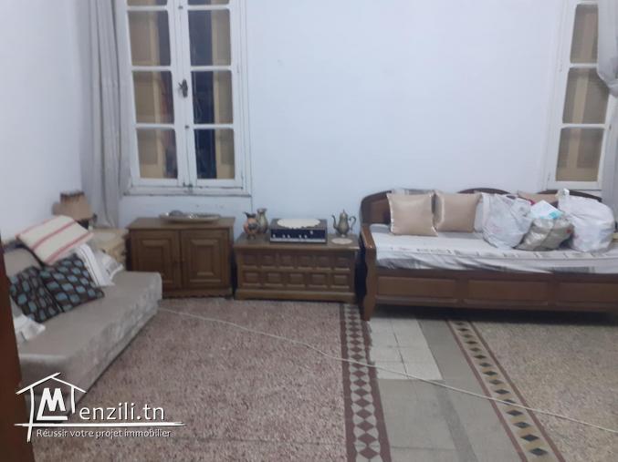 Étage de villa indépendant au bardo