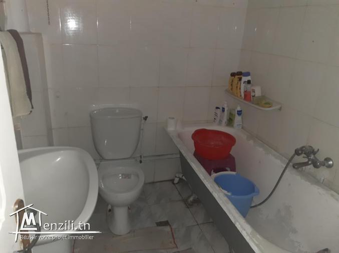 Étage de villa indépendant au bardo