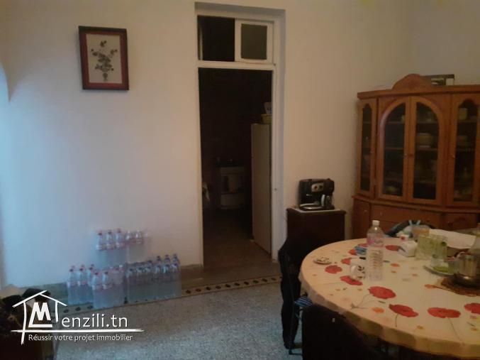 Étage de villa indépendant au bardo