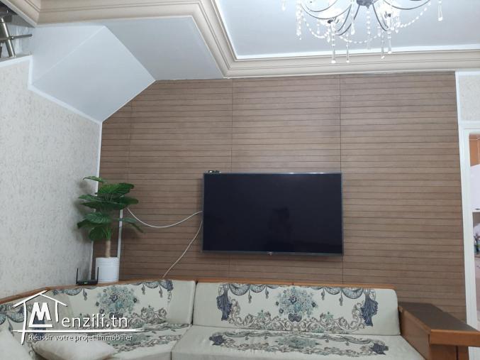 maison a vendre situé à cité tahrir supérieur