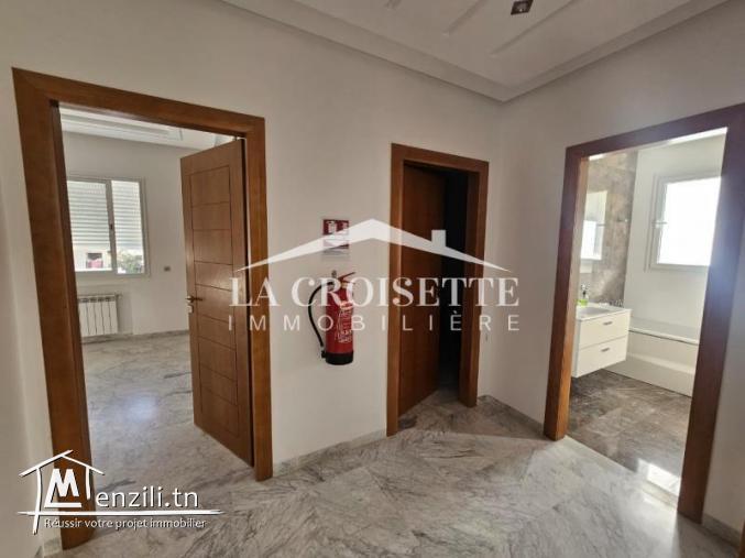 Bureau H+3 aux Berges du Lac 2 MBL0484