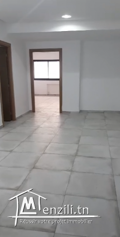 Appartement à Louer - Centre Médical, Aïn Zaghouan