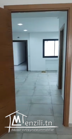 Appartement à Louer - Centre Médical, Aïn Zaghouan