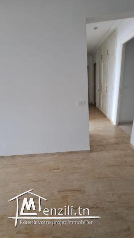 Appartement S+3 à Louer - L'Aouina, Tunis