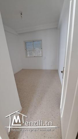 Appartement S+3 à Louer - L'Aouina, Tunis