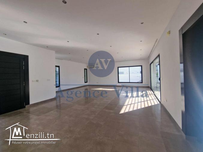 Villa S+6 à Gammarth supérieur
