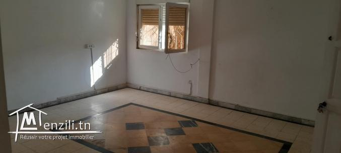 Rez de chaussee de villa