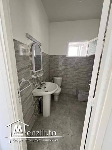 Appartement S+3 à Vendre à el Mourouj 1