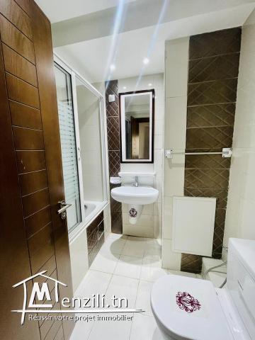 A vendre S+3 neuf a Menzah 9C