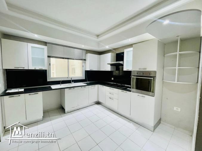 A vendre S+3 neuf a Menzah 9C