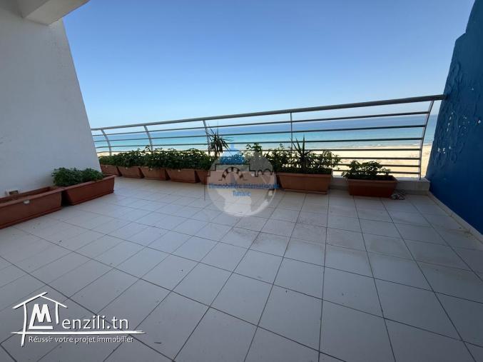 A louer un S4 vue sur Mer au Route Touristique