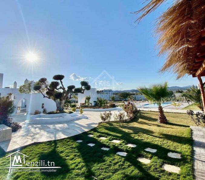 Une villa toute neuve avec piscine à vendre à Hammamet Sud