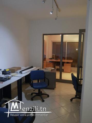 Cabinet médical ou bureau Hall + 3 pièces proche Clinique El Manar Tunis