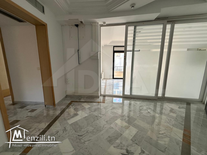 AL Bureau 130m² au Lac1