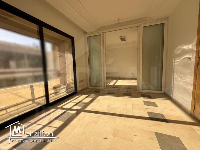 AL Bureau 170m² au Lac1